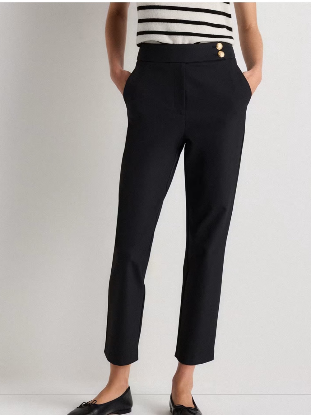 Quince Scuba Slim Ankle Pants Pants with Gold Button Detail size 12